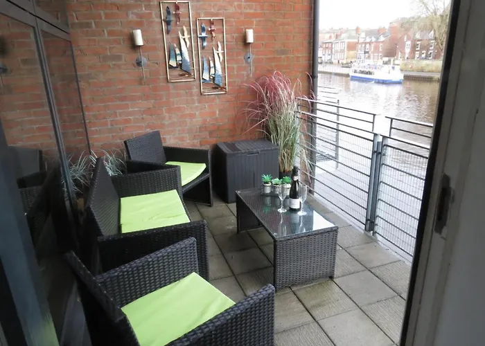 Holiday home 3 Emperors Wharf With Stunning River Views *